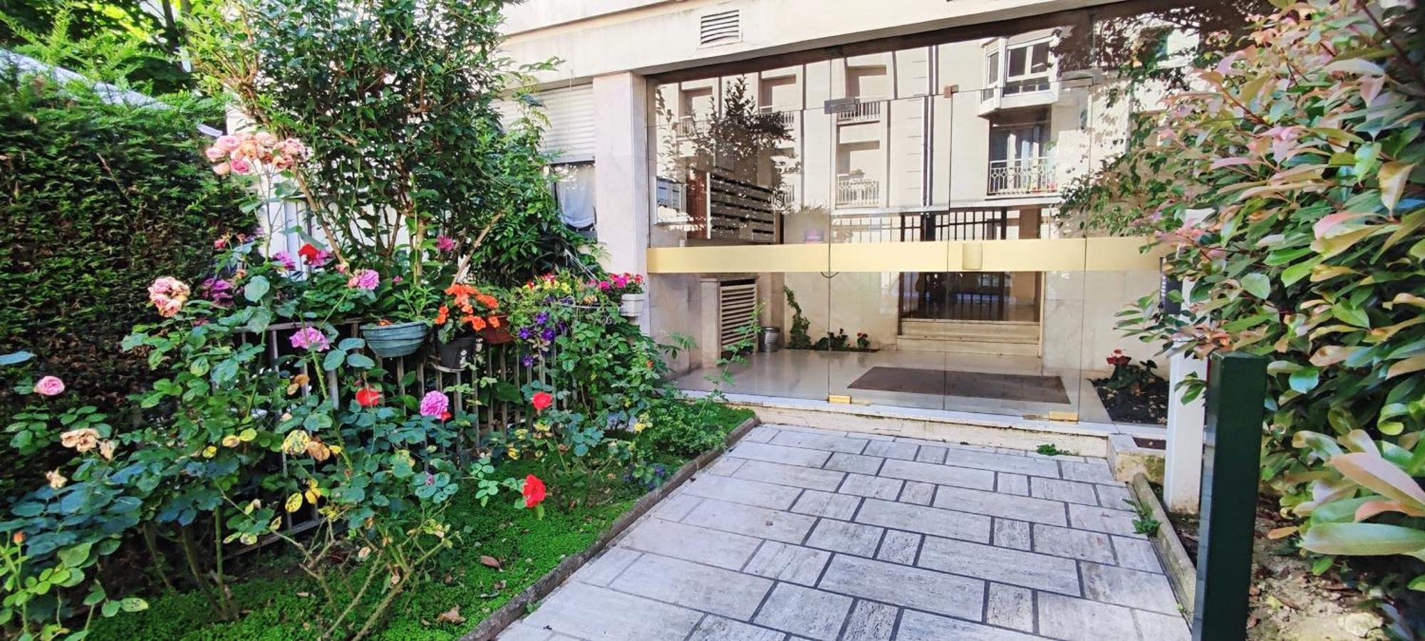 Studio Meuble Apartment Шарантон-льо-Пон Екстериор снимка